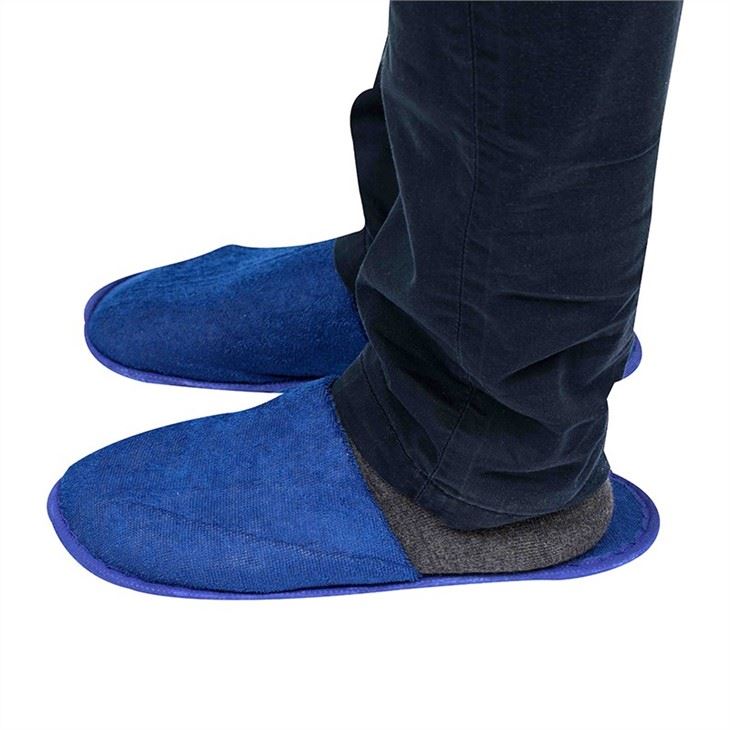 Disposable guest slippers 3